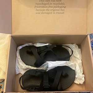 Chaco Z Cloud 2 Size 6D Womens